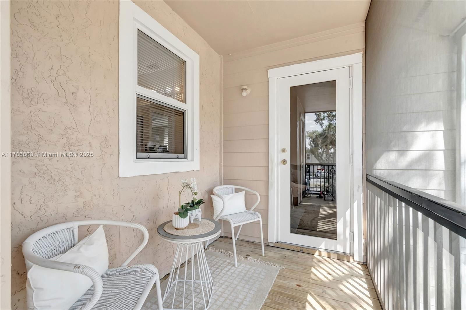 Real estate property located at 2307 Congress Ave #28, Palm Beach, Boynton Landings Condo, Boynton Beach, FL