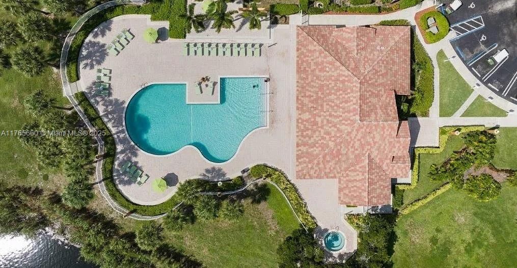Real estate property located at 2307 Congress Ave #28, Palm Beach, Boynton Landings Condo, Boynton Beach, FL