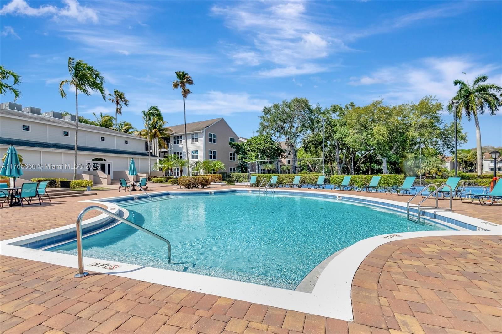 Real estate property located at 2307 Congress Ave #28, Palm Beach, Boynton Landings Condo, Boynton Beach, FL