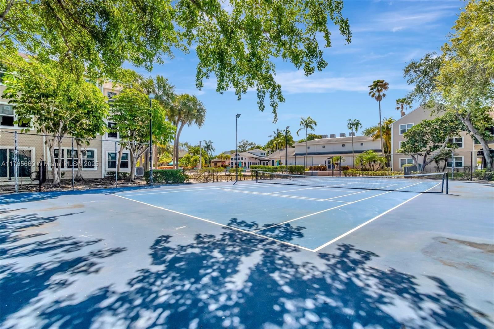 Real estate property located at 2307 Congress Ave #28, Palm Beach, Boynton Landings Condo, Boynton Beach, FL