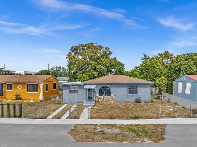 Real estate property located at 2941 69th Ter, Miami-dade, Marilynda, Miami, FL