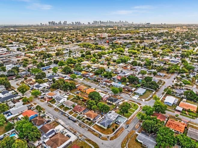 Real estate property located at 2941 69th Ter, Miami-dade, Marilynda, Miami, FL