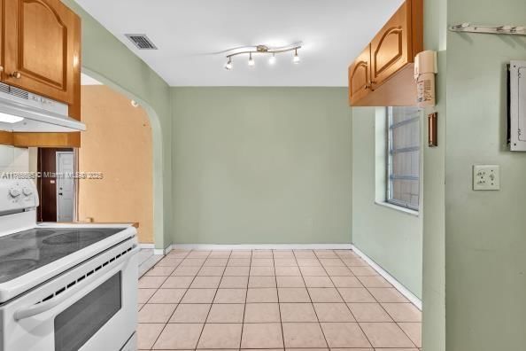 Real estate property located at 2941 69th Ter, Miami-dade, Marilynda, Miami, FL