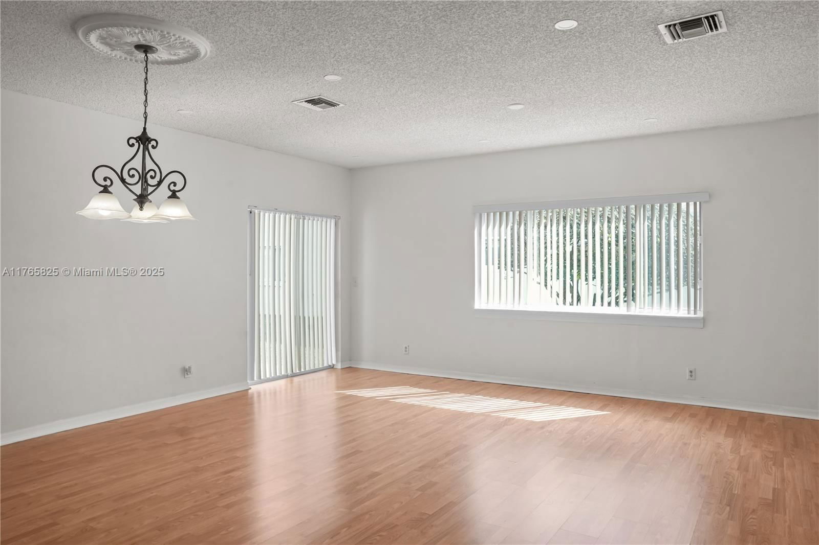 Real estate property located at 6008 Harbor Isle Way, Broward, Land Section 8, Tamarac, FL