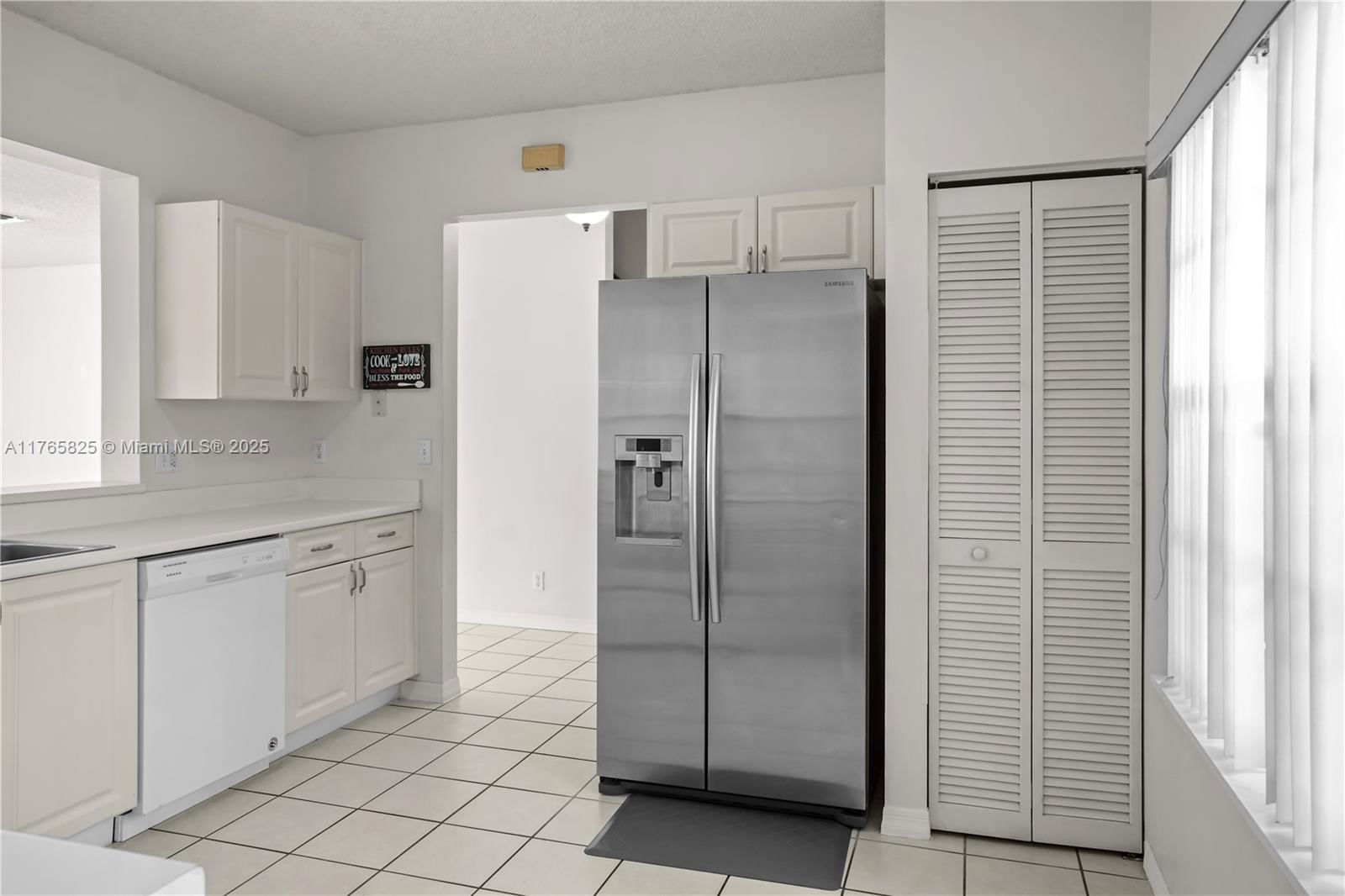 Real estate property located at 6008 Harbor Isle Way, Broward, Land Section 8, Tamarac, FL