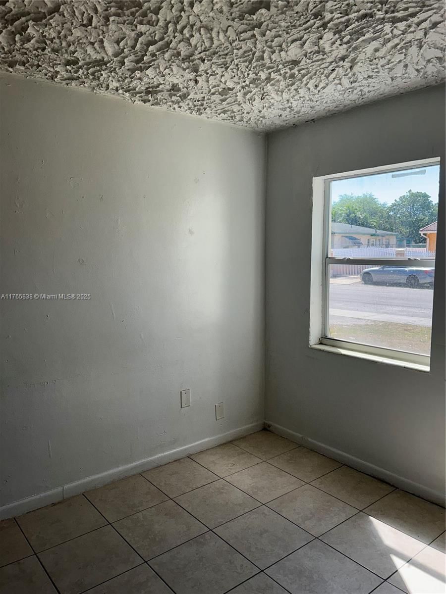 Real estate property located at 1513 81st St #1513, Miami-dade, Waldorf Estates Condo No, Miami, FL