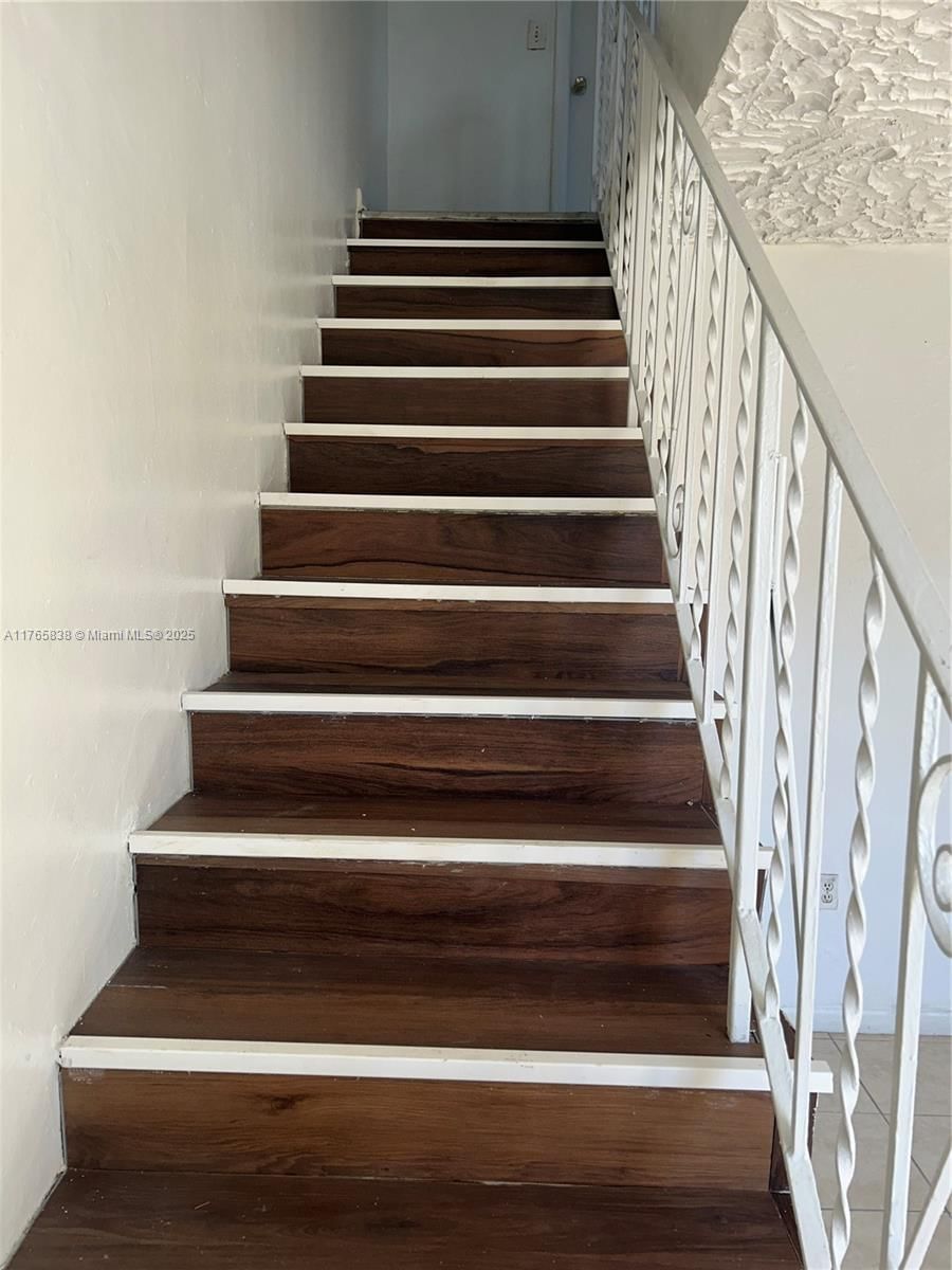 Real estate property located at 1513 81st St #1513, Miami-dade, Waldorf Estates Condo No, Miami, FL