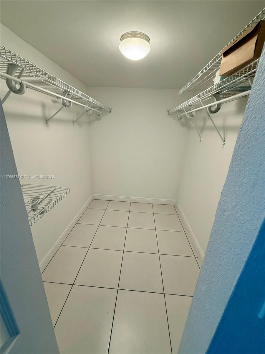Real estate property located at 9493 76th St L3, Miami-dade, Sunset Palms East Condo, Miami, FL