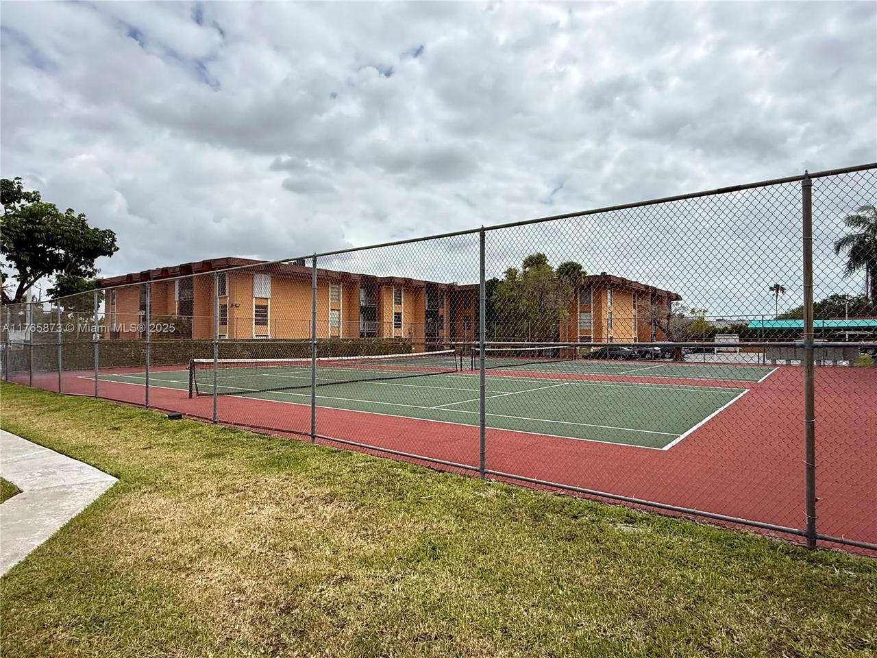 Real estate property located at 9493 76th St L3, Miami-dade, Sunset Palms East Condo, Miami, FL