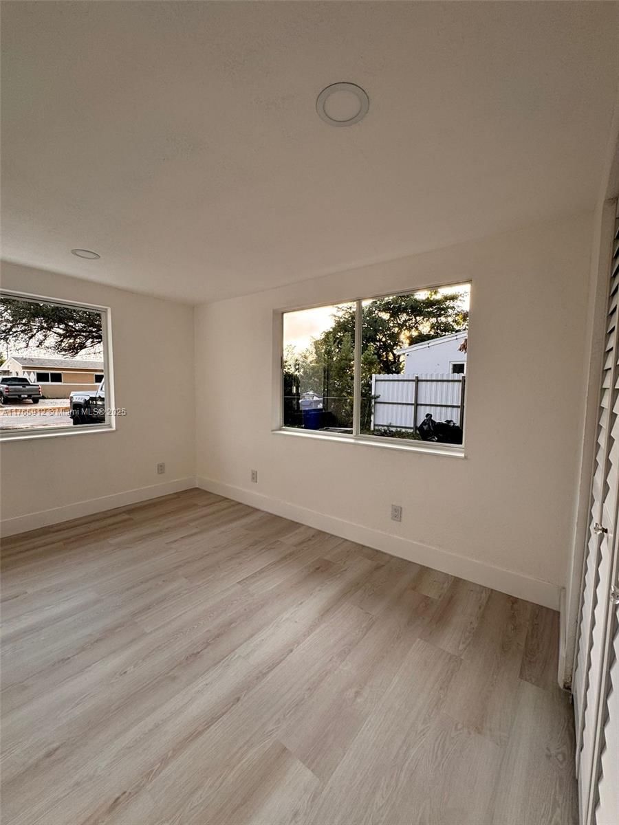 Real estate property located at 2421 180th Ter, Miami-dade, Stoneybrook Estates, Miami Gardens, FL