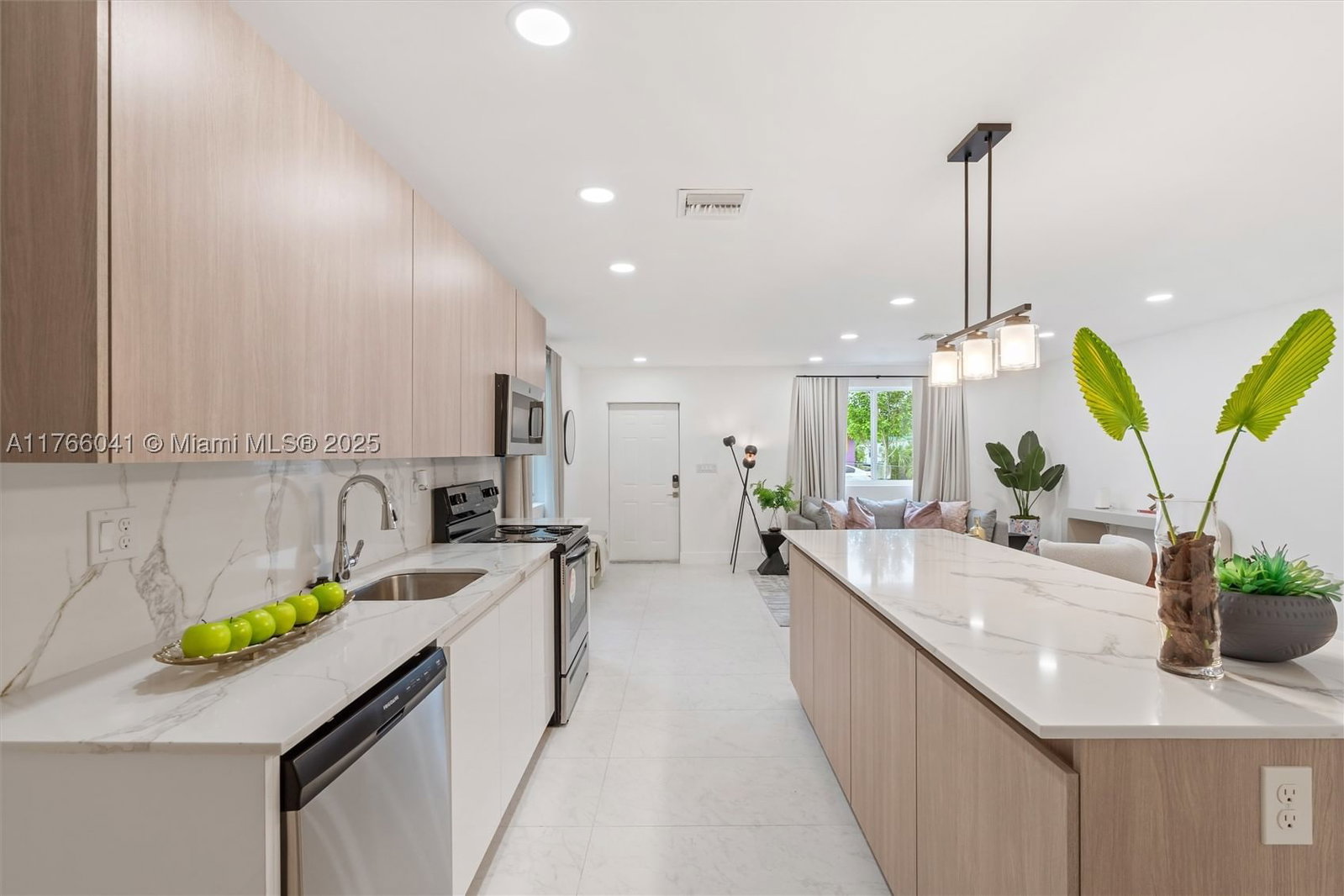 Real estate property located at 1212 6th Ct, Broward, Home Beautiful Park, Fort Lauderdale, FL