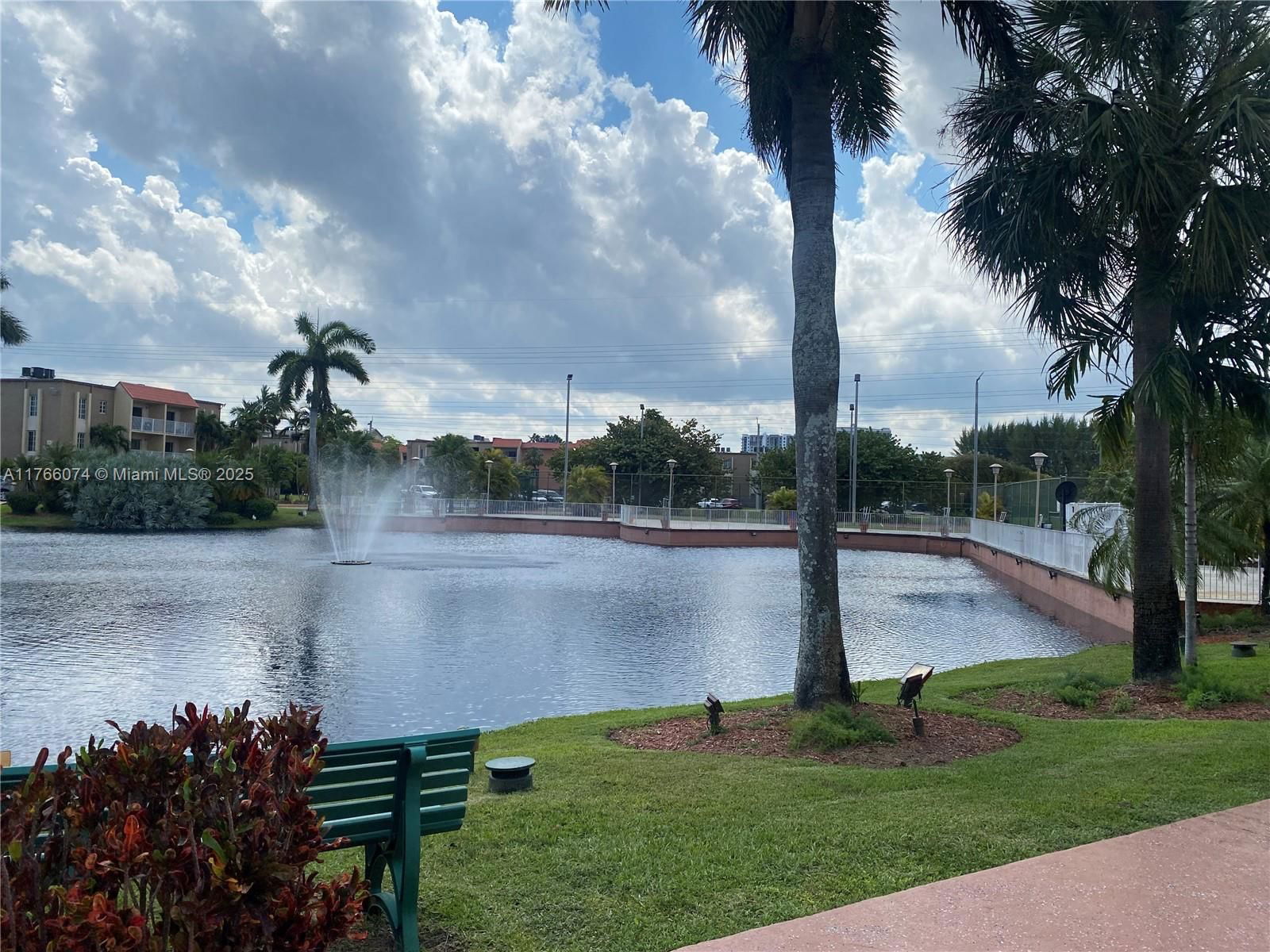 Real estate property located at 5102 79th Ave #304, Miami-dade, Doral Gardens Ii Condo, Doral, FL