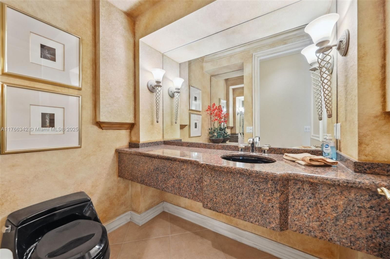 Real estate property located at 389 Oregon Ln, Palm Beach, Hidden Valley Sec 3, Boca Raton, FL