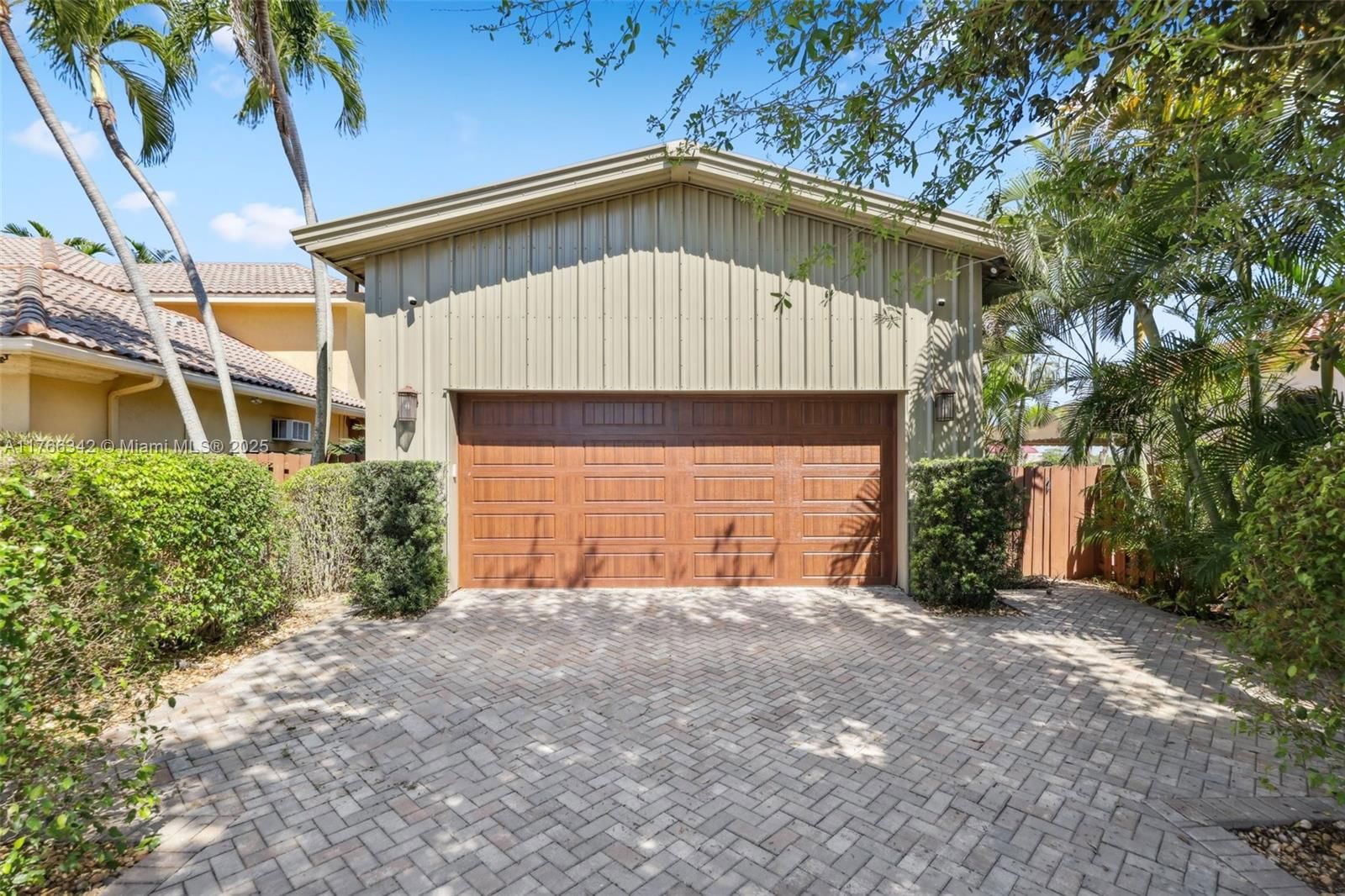 Real estate property located at 389 Oregon Ln, Palm Beach, Hidden Valley Sec 3, Boca Raton, FL
