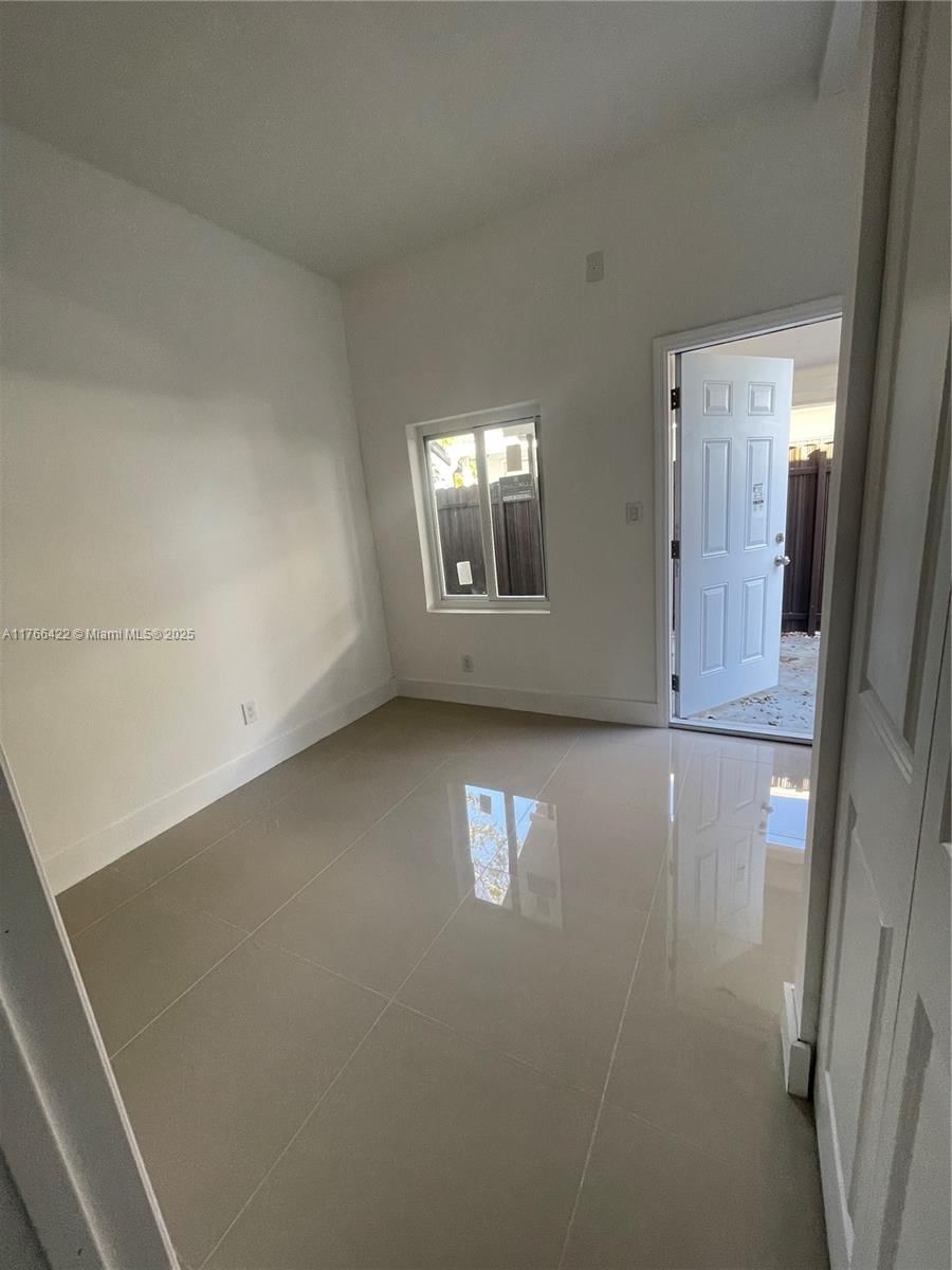 Real estate property located at 931 Opa Locka Blvd, Miami-dade, Opa Locka Pl No 3, Opa-Locka, FL