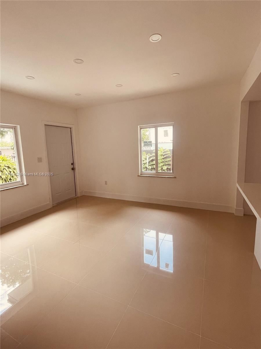 Real estate property located at 931 Opa Locka Blvd, Miami-dade, Opa Locka Pl No 3, Opa-Locka, FL