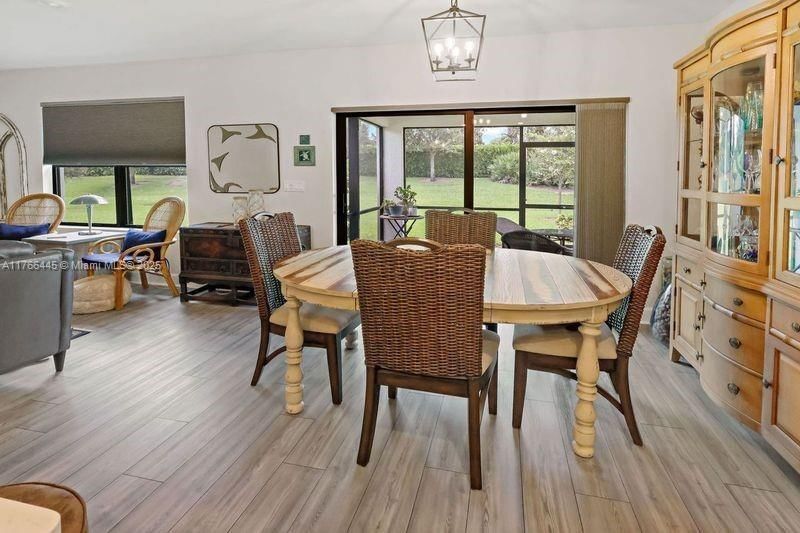 Real estate property located at 4690 Indigo Way, Indian River, Magnolia Court At Waterwa, Vero Beach, FL