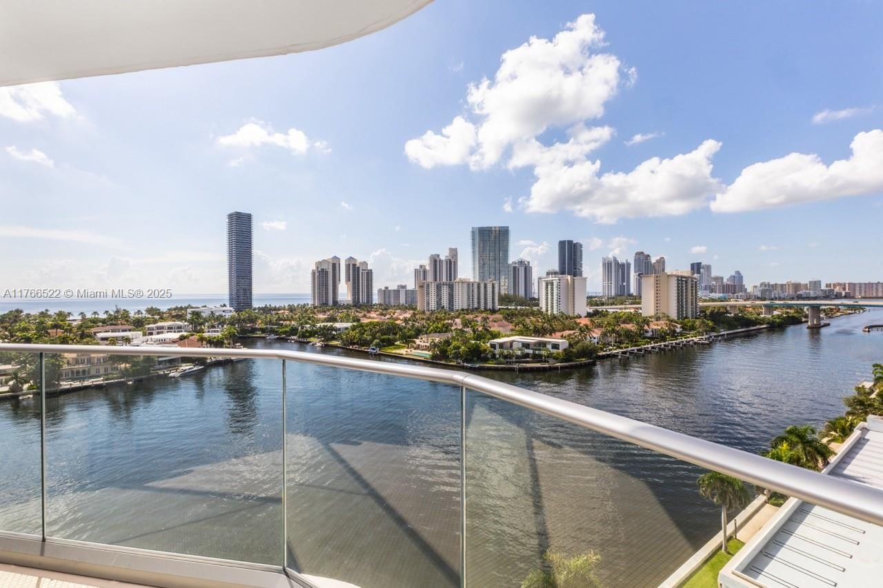 Real estate property located at 19707 Turnberry Way #14G, Miami-dade, Turnberry Isle Condo, Aventura, FL
