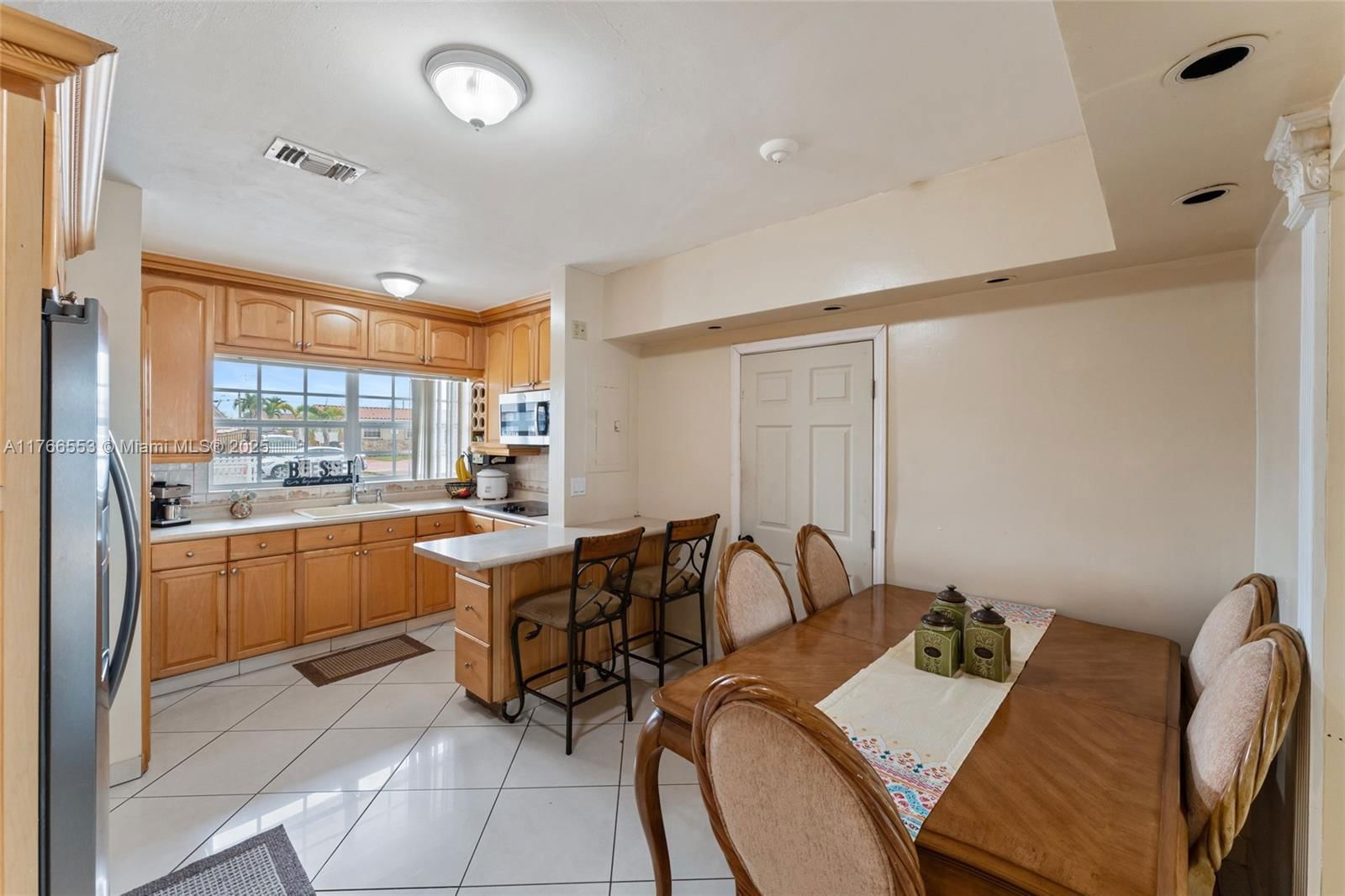 Real estate property located at 6035 110th St, Miami-dade, Palm Springs 4th Sec A &, Hialeah, FL