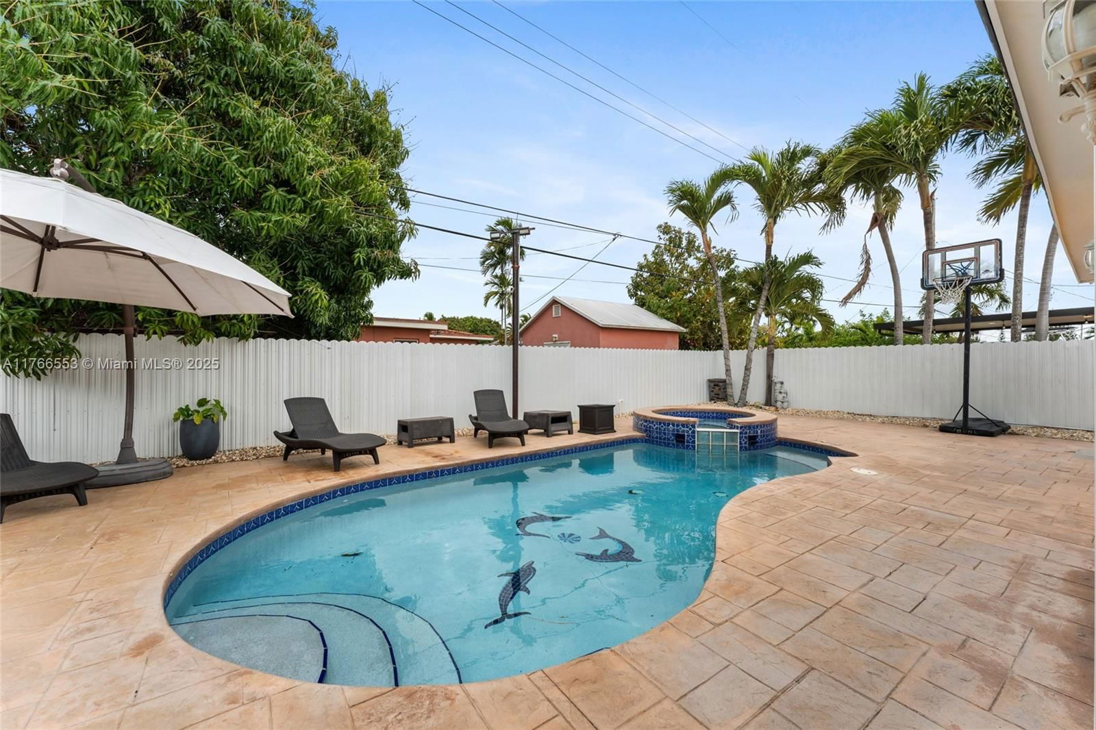 Real estate property located at 6035 110th St, Miami-dade, Palm Springs 4th Sec A &, Hialeah, FL