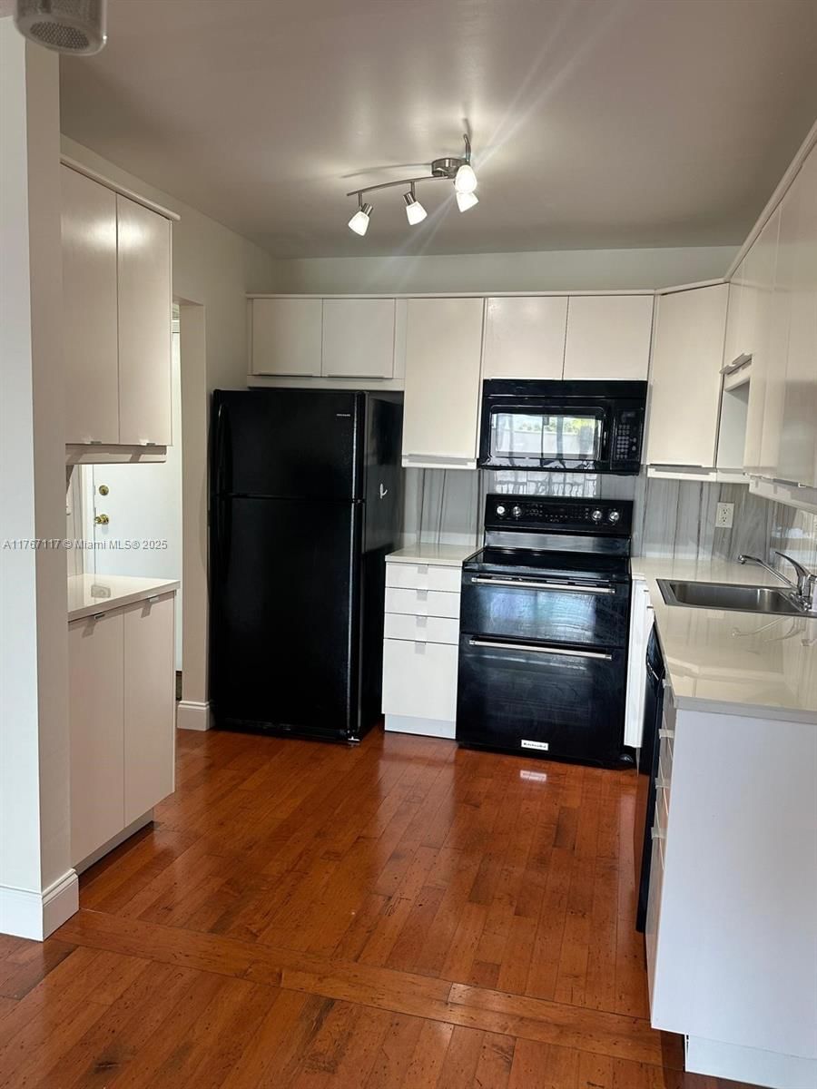 Real estate property located at 253 Cypress Rd #223, Broward, Barcelona Condo North Bld, Pompano Beach, FL