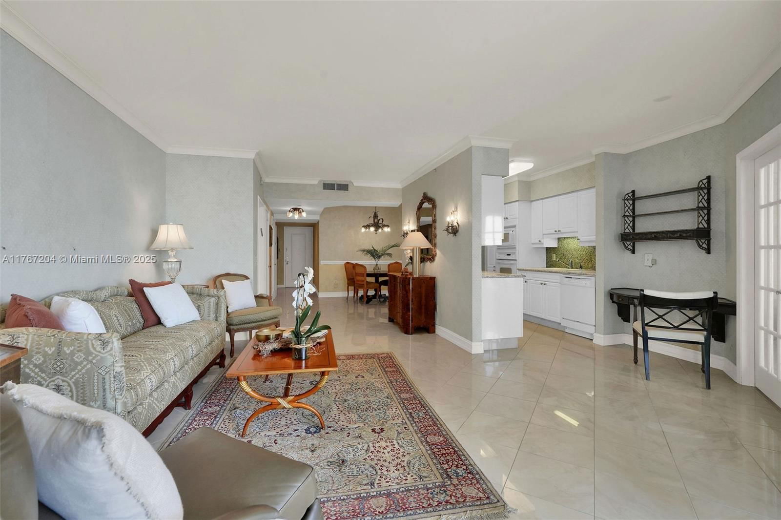 Real estate property located at 4779 Collins Ave #804, Miami-dade, Blue Diamond Condo, Miami Beach, FL
