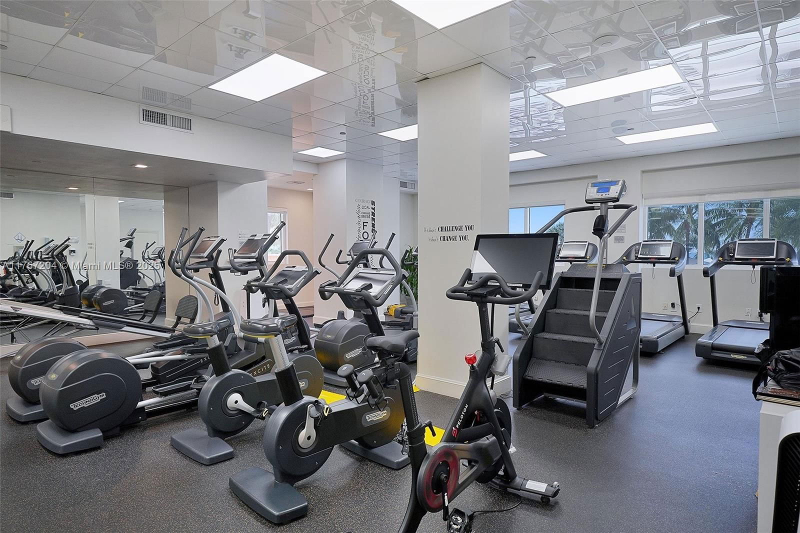 Real estate property located at 4779 Collins Ave #804, Miami-dade, Blue Diamond Condo, Miami Beach, FL