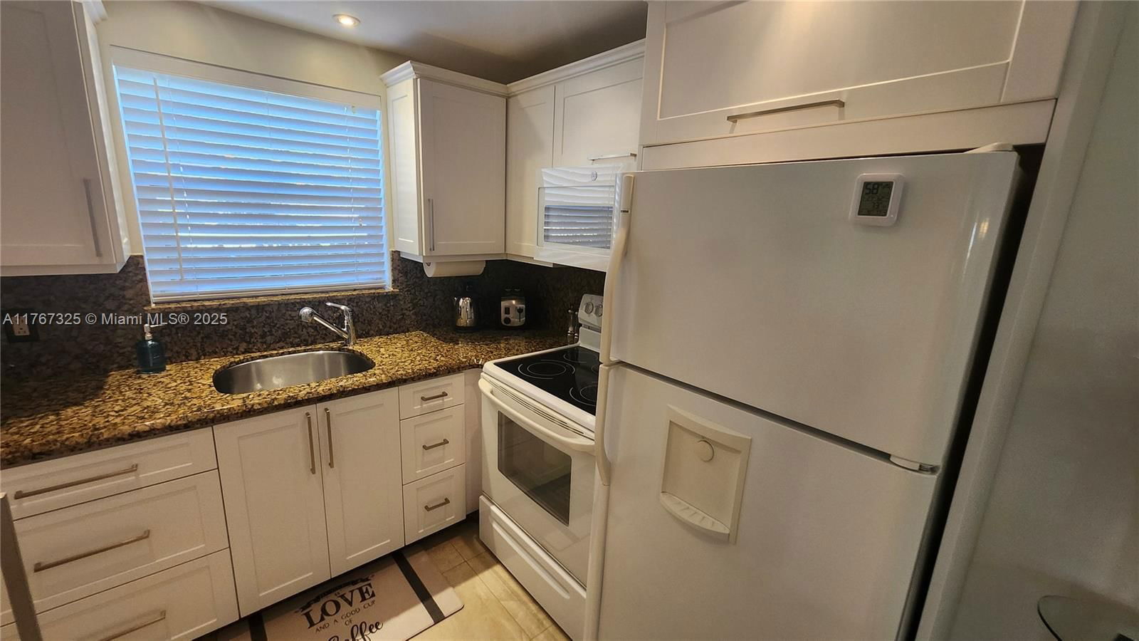 Real estate property located at 120 Lyndhurst F #120, Broward, Lyndhurst F Condo, Deerfield Beach, FL