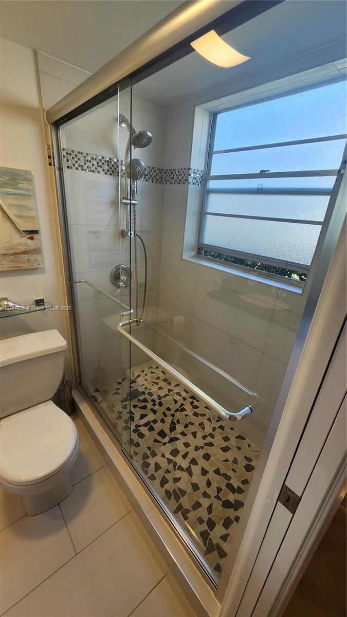 Real estate property located at 120 Lyndhurst F #120, Broward, Lyndhurst F Condo, Deerfield Beach, FL