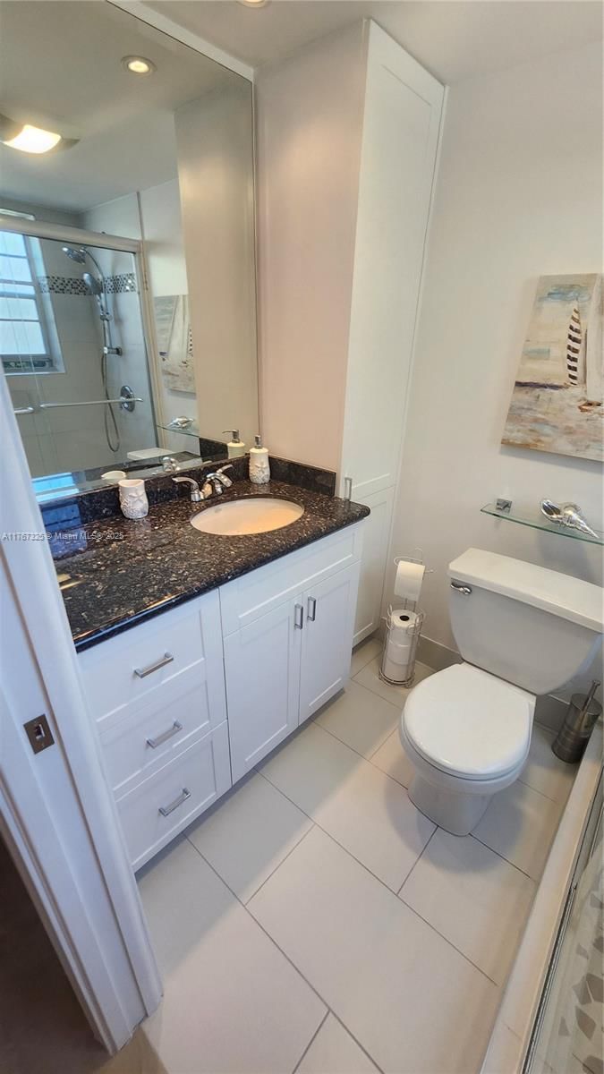 Real estate property located at 120 Lyndhurst F #120, Broward, Lyndhurst F Condo, Deerfield Beach, FL