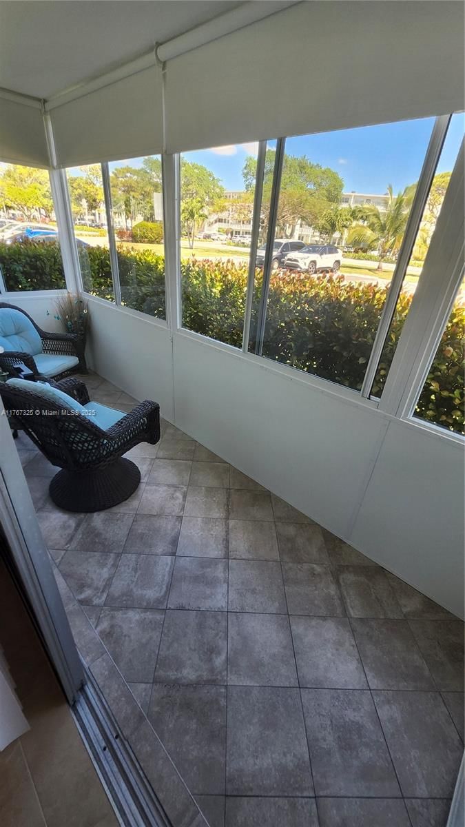 Real estate property located at 120 Lyndhurst F #120, Broward, Lyndhurst F Condo, Deerfield Beach, FL