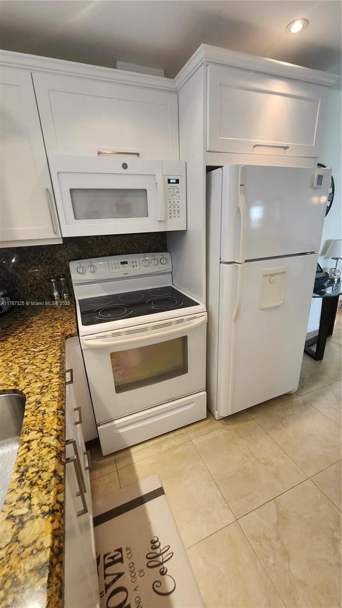 Real estate property located at 120 Lyndhurst F #120, Broward, Lyndhurst F Condo, Deerfield Beach, FL