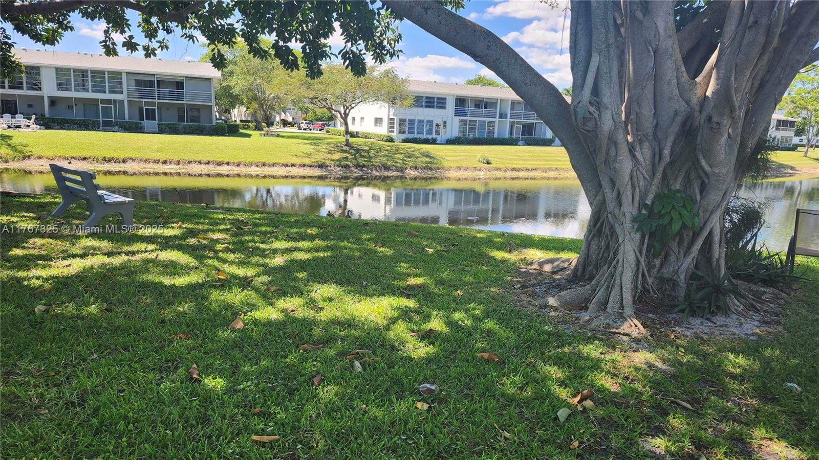 Real estate property located at 120 Lyndhurst F #120, Broward, Lyndhurst F Condo, Deerfield Beach, FL