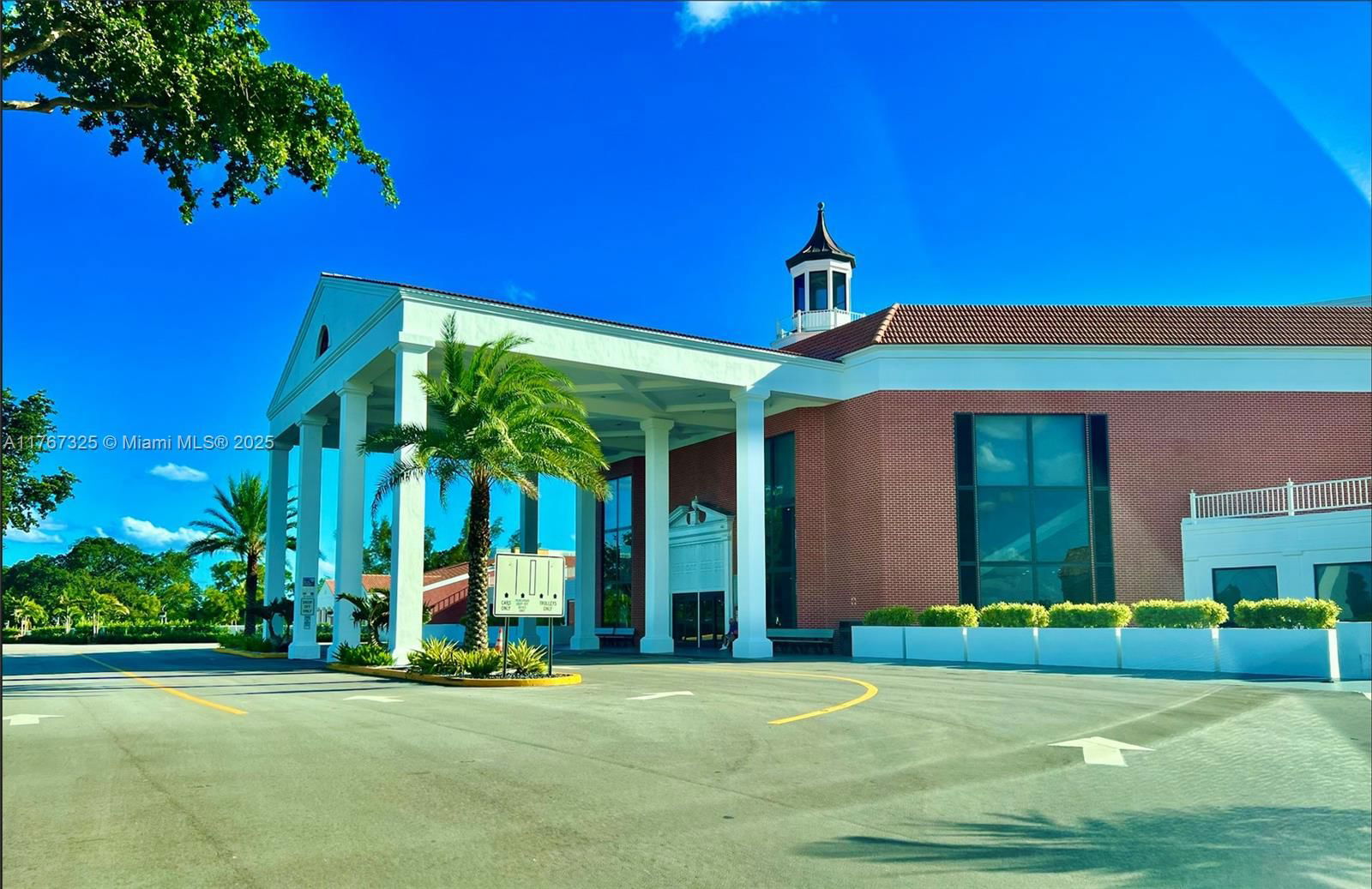 Real estate property located at 120 Lyndhurst F #120, Broward, Lyndhurst F Condo, Deerfield Beach, FL