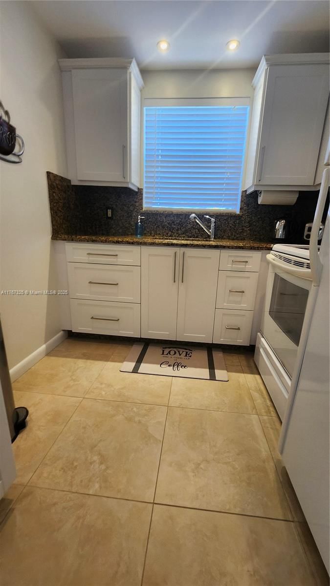 Real estate property located at 120 Lyndhurst F #120, Broward, Lyndhurst F Condo, Deerfield Beach, FL