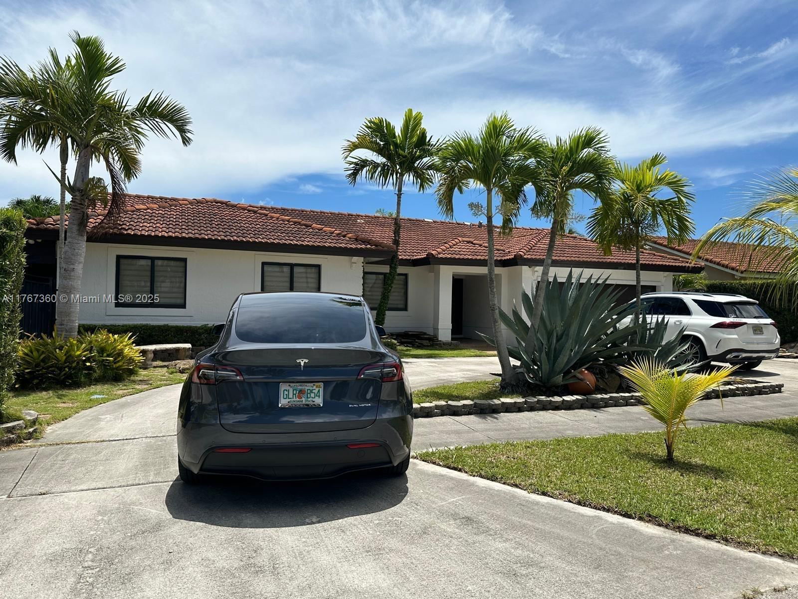 Real estate property located at 20785 129th Ct, Miami-dade, Med South, Miami, FL