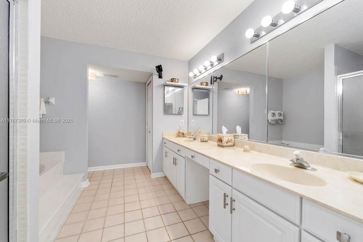 Real estate property located at 3331 Lighthouse Point Lane #3331, Duval, Lighthouse Pointe, Jacksonville, FL