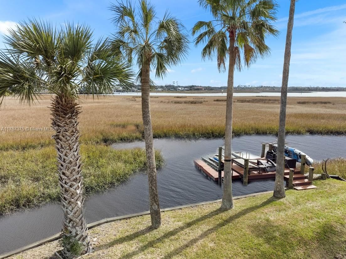 Real estate property located at 3331 Lighthouse Point Lane #3331, Duval, Lighthouse Pointe, Jacksonville, FL