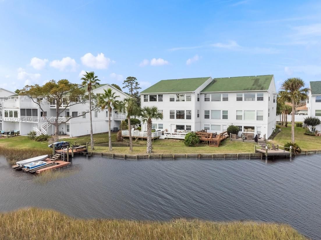 Real estate property located at 3331 Lighthouse Point Lane #3331, Duval, Lighthouse Pointe, Jacksonville, FL