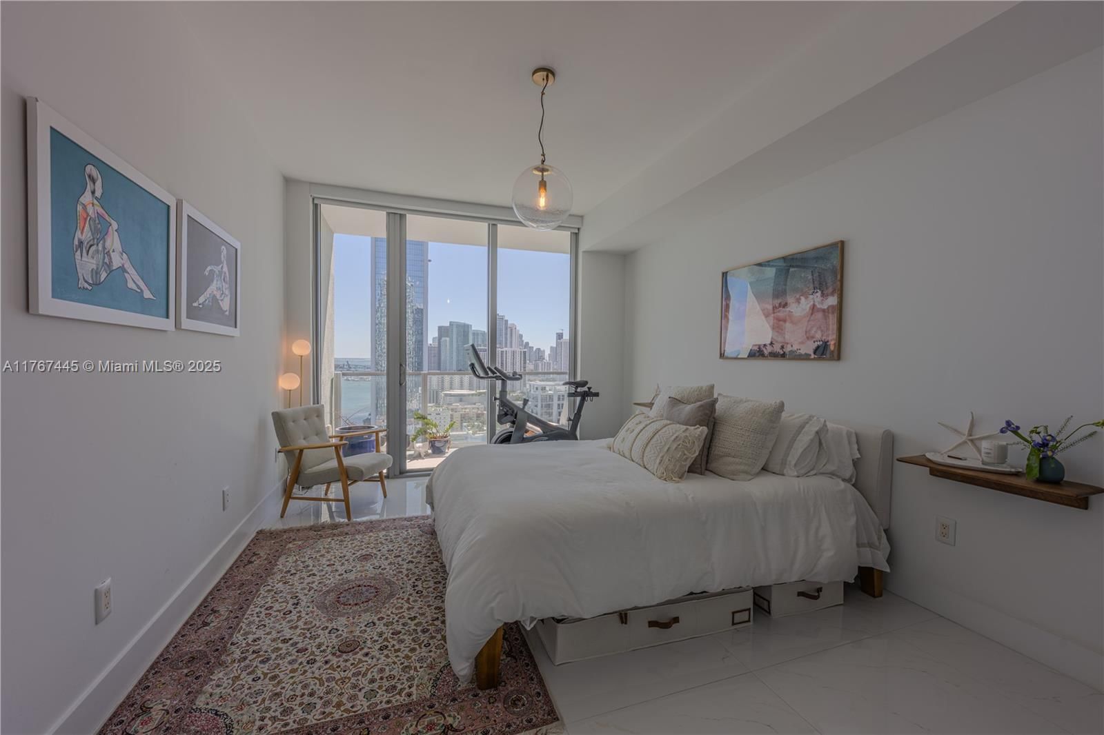 Real estate property located at 2900 7th Ave #2407, Miami-dade, Biscayne Beach Condo, Miami, FL