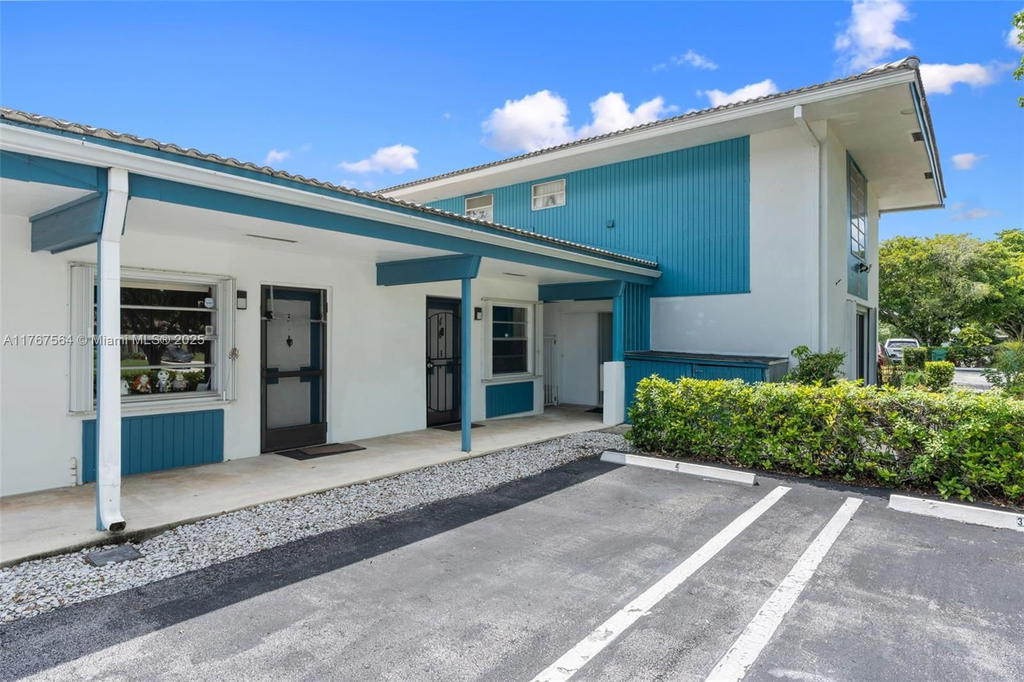 Real estate property located at 11640 39th St #4, Broward, Rambling Pelican West Con, Coral Springs, FL