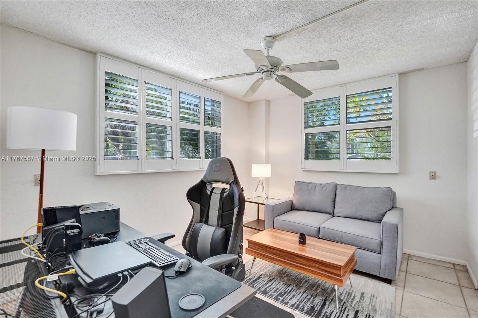 Real estate property located at 101 Royal Park Dr #1A, Broward, Royal Park Condo, Oakland Park, FL