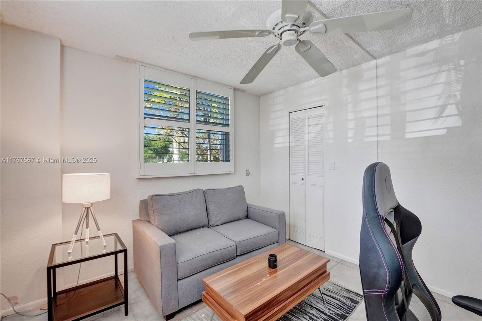 Real estate property located at 101 Royal Park Dr #1A, Broward, Royal Park Condo, Oakland Park, FL