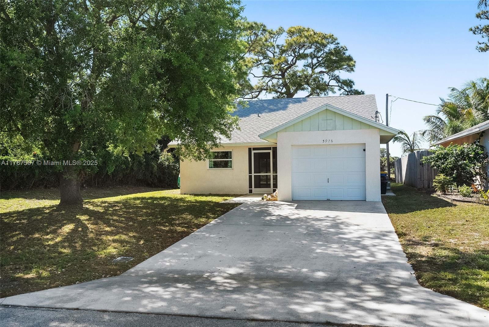 Real estate property located at 5976 Collins Ave, Martin, Dixie Park Addition, Stuart, FL