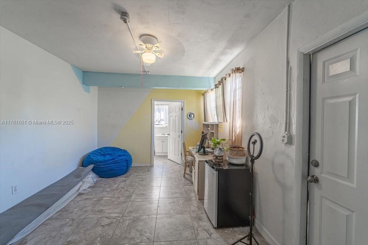 Real estate property located at 1300 67th Way, Broward, Hollywood Pines No 2 Amen, Pembroke Pines, FL