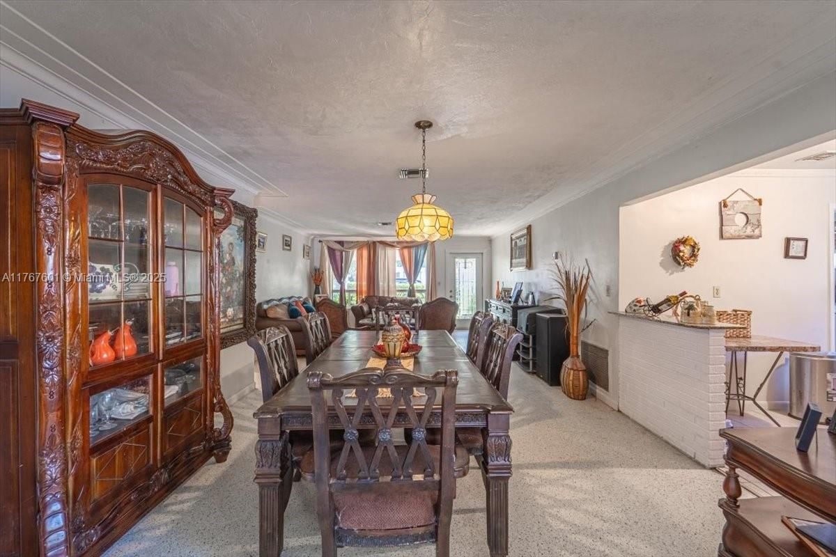 Real estate property located at 1300 67th Way, Broward, Hollywood Pines No 2 Amen, Pembroke Pines, FL