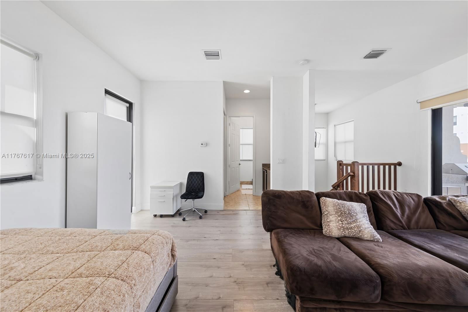 Real estate property located at 8478 52nd St, Miami-dade, Downtown Doral Dutcher, Doral, FL