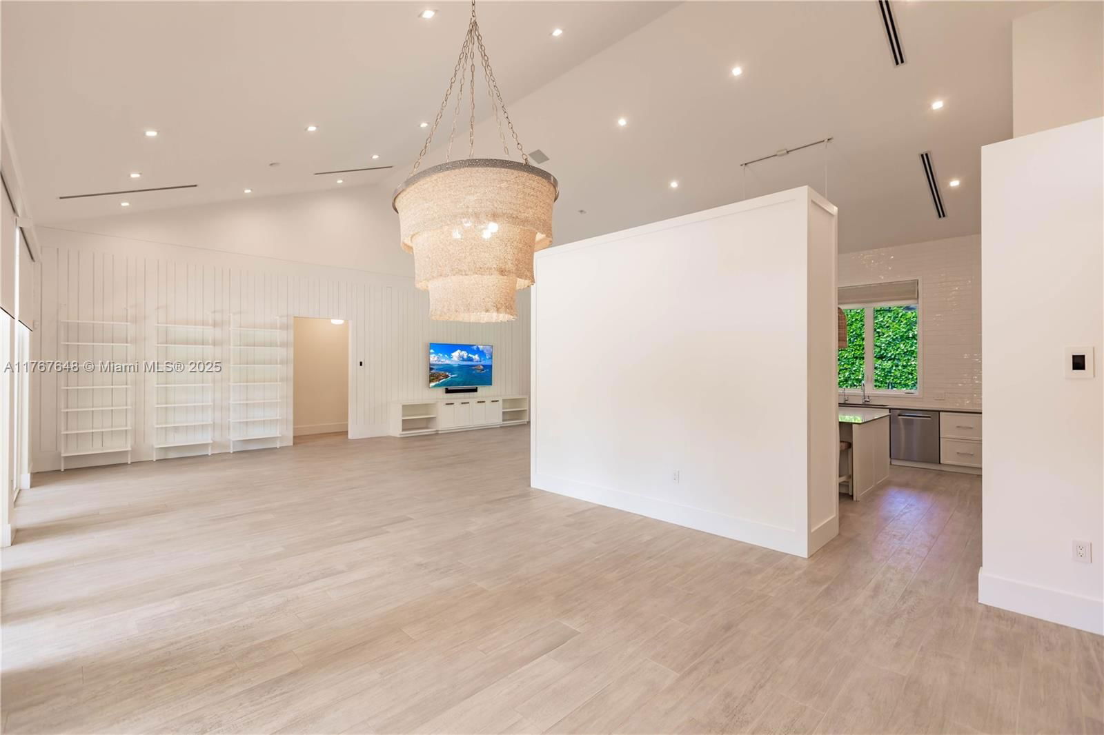 Real estate property located at 8200 62nd Ave, Miami-dade, Beverly Gardens, Miami, FL