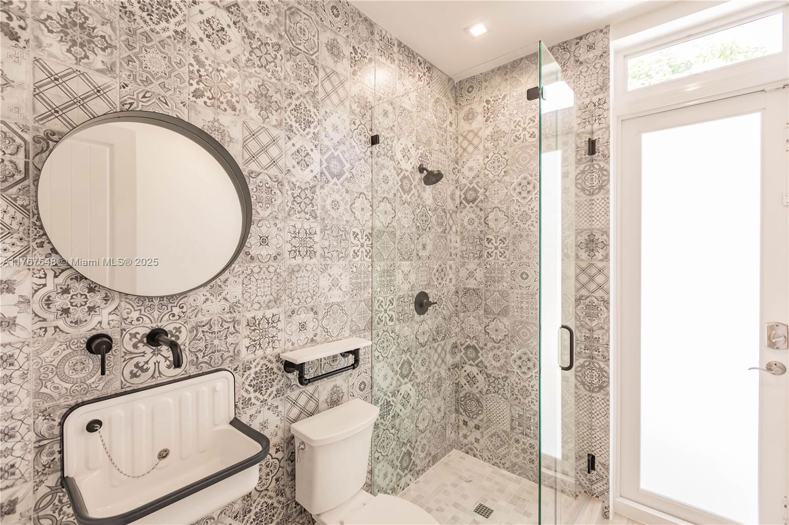 Real estate property located at 8200 62nd Ave, Miami-dade, Beverly Gardens, Miami, FL