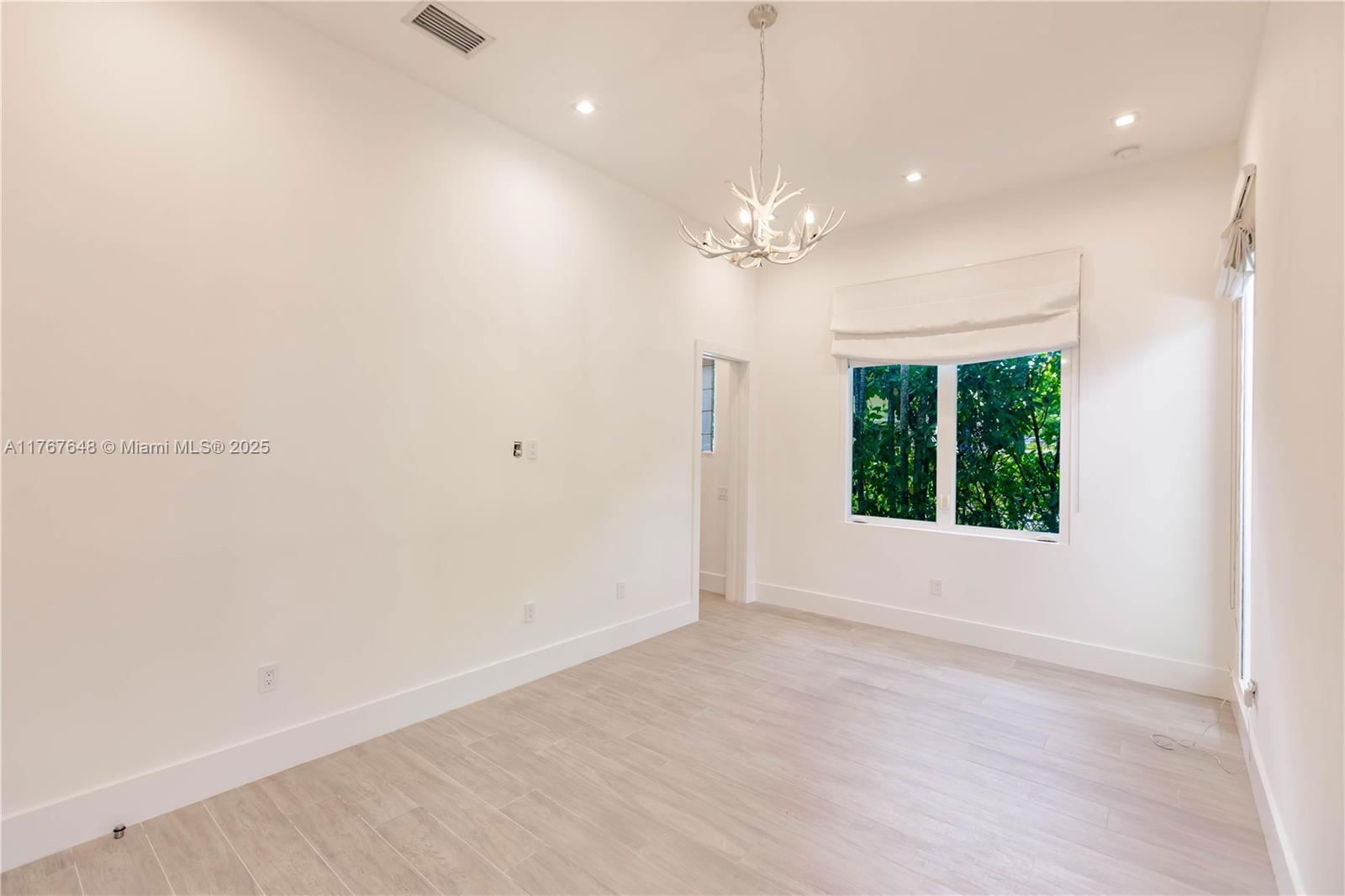 Real estate property located at 8200 62nd Ave, Miami-dade, Beverly Gardens, Miami, FL